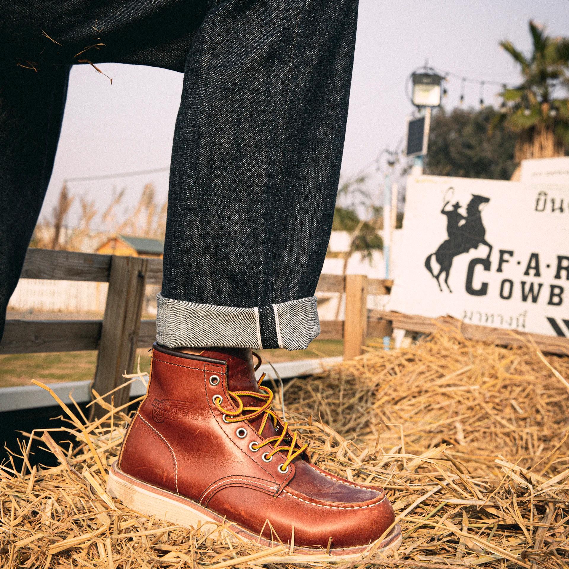 710-0001B Red Tornade Jean en denim 14oz à taille haute, selvedge indigo brut, délavé, sanforisé