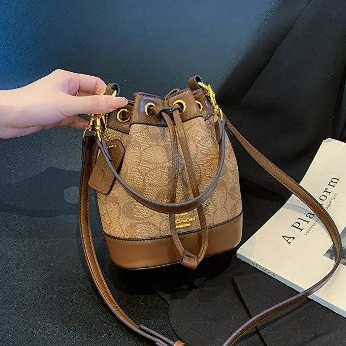 Sac à langer de luxe tendance pour femme, sac fourre-tout en cuir élégant de grande capacité, sac à 