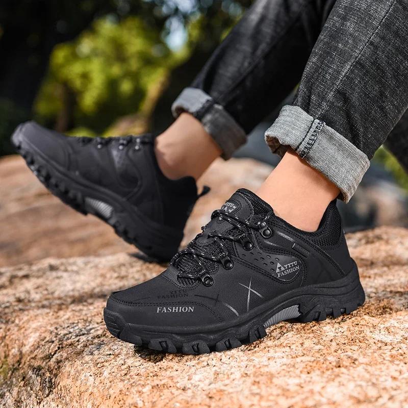 Chaussures pour hommes 2025 nouveaux hommes baskets en cuir imperméable alpinisme Camping randonnée 