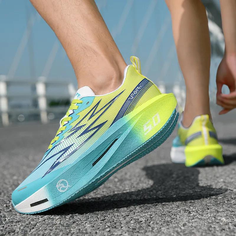 2026 nouveaux hommes chaussures de course de sport hors Marathon respirant léger confortable femmes 