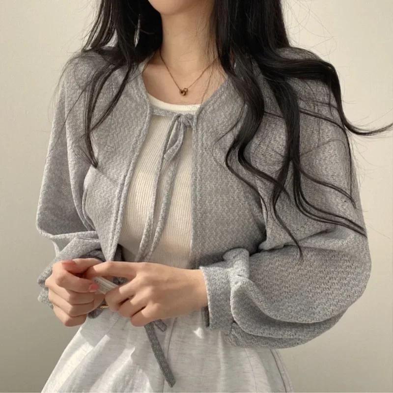 Cardigan blanc fin pour femmes, protection solaire d'été, tricot à lacets, hauts pour dames, Style c