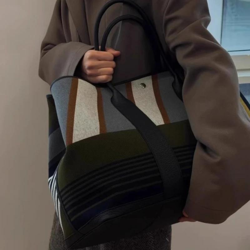 Sac fourre-tout de luxe en toile rayée avec bordure en cuir et poignées roulées, grand sac de course
