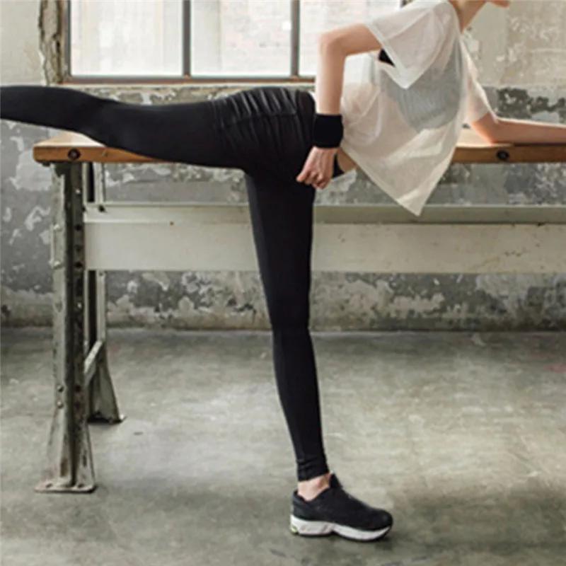 2025 Sexy maille Yoga chemise séchage rapide Sport Fitness femme course chemise vêtements de Sport d
