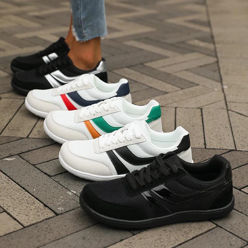Chaussures pour femmes baskets bout large pieds nus décontracté large dernière mode toile noir plat 