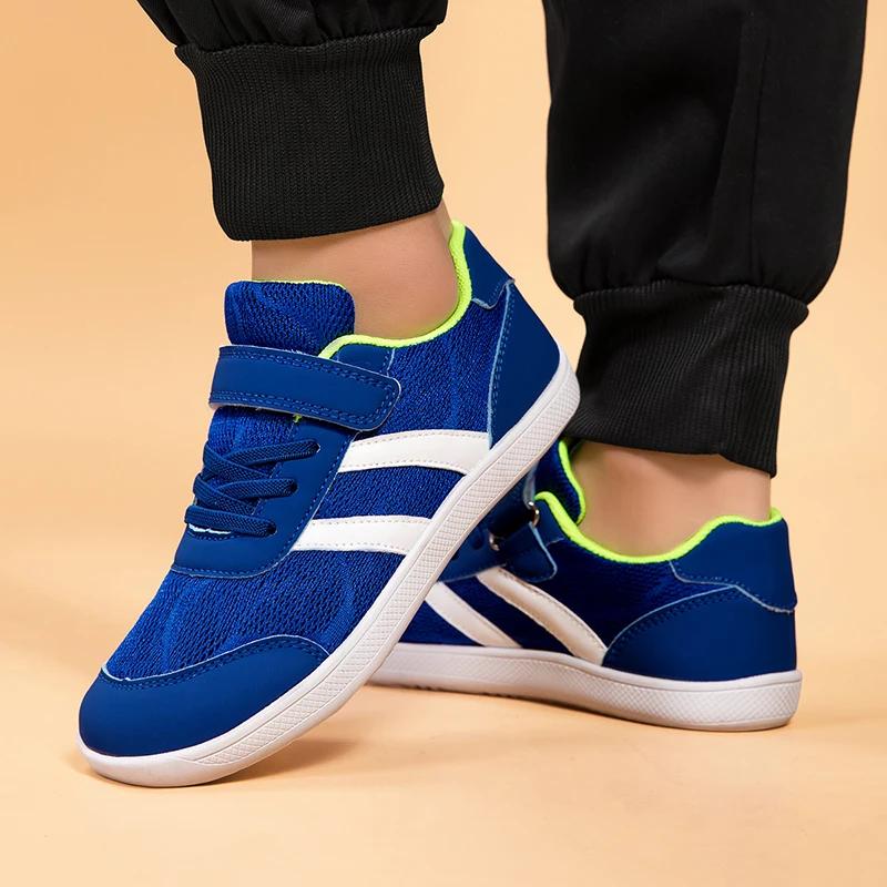 Nouveau modèle de chaussures de sport pour jeunes, chaussures à large ouverture, adaptées aux enfant