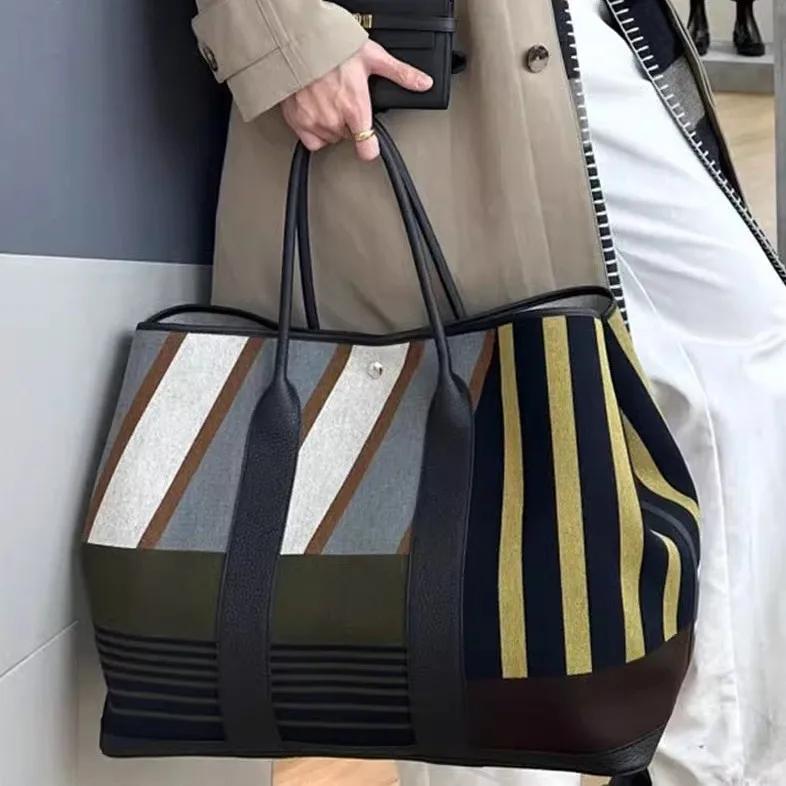 Sac fourre-tout de transport de grande capacité à rayures contrastées, sac de niche haut de gamme po
