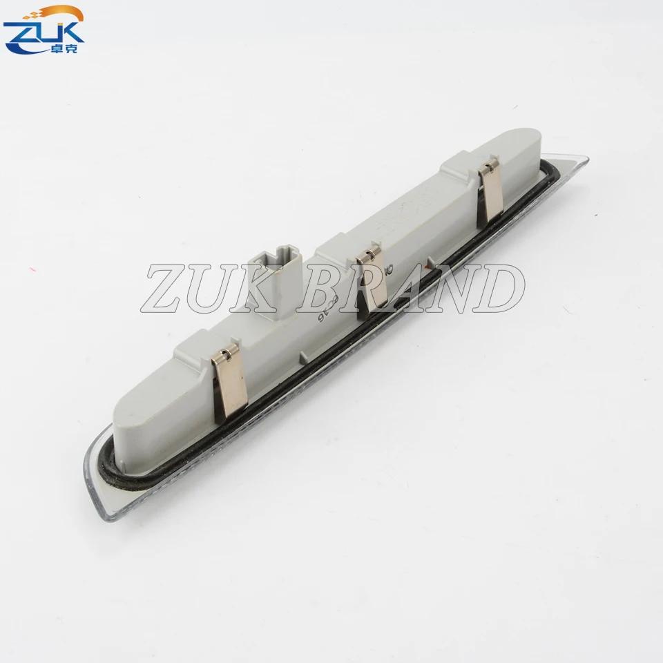 Feu Stop supplémentaire pour Mitsubishi Outlander 2013, 2014, 2015, 2016, 2017, 2018, 2019, 2020