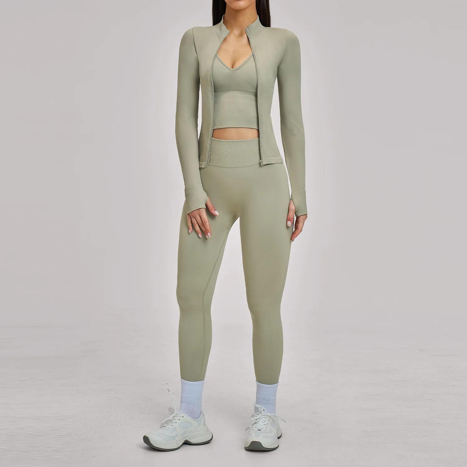 Ensemble de sport 3 pièces sans couture pour femme : survêtement de yoga, tenue de gym, course à pie