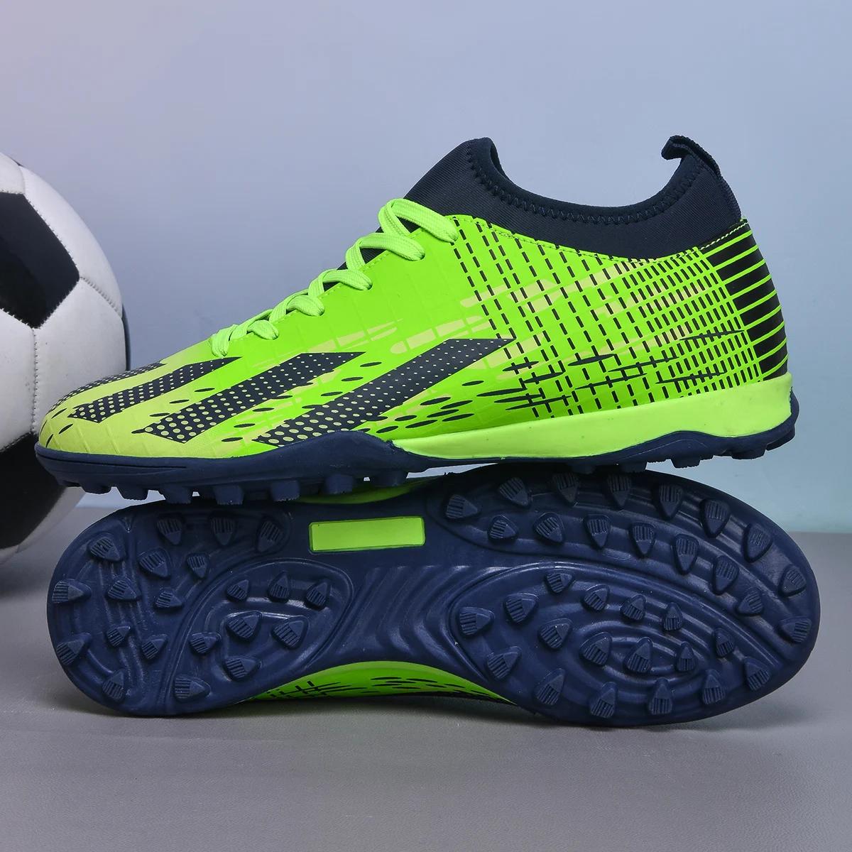 Nouveaux hommes chaussures de Football Futsal bottes de Football en salle Sport Match formation enfa