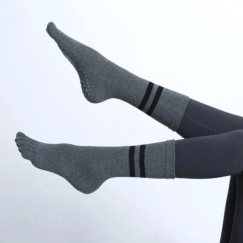 Chaussettes Yoga Femme Mi-Tube Antidérapantes Cinq Doigts Pilates Fitness Danse Ballet Intérieur
