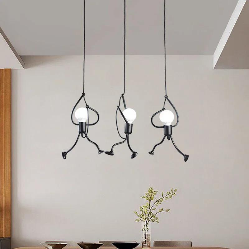 Vintage fer petit homme Arts modernes lustre LED plafonnier maison salon enfants chambre décor noir 