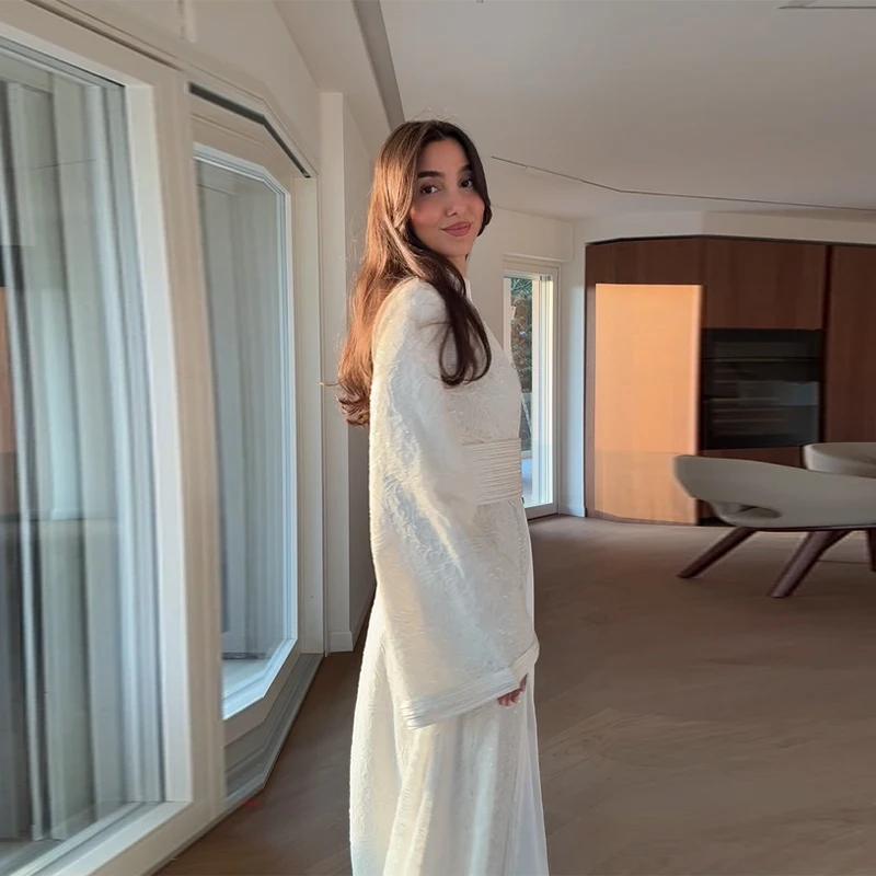 Caftan Abaya marocain blanc de luxe brodé pour femmes, robe longue à manches longues avec ceinture, 