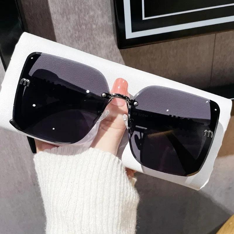 Nouvelles Lunettes de Soleil Carrées Surdimensionnées Tendance pour Femmes 2026 – Marque de Luxe, Pr