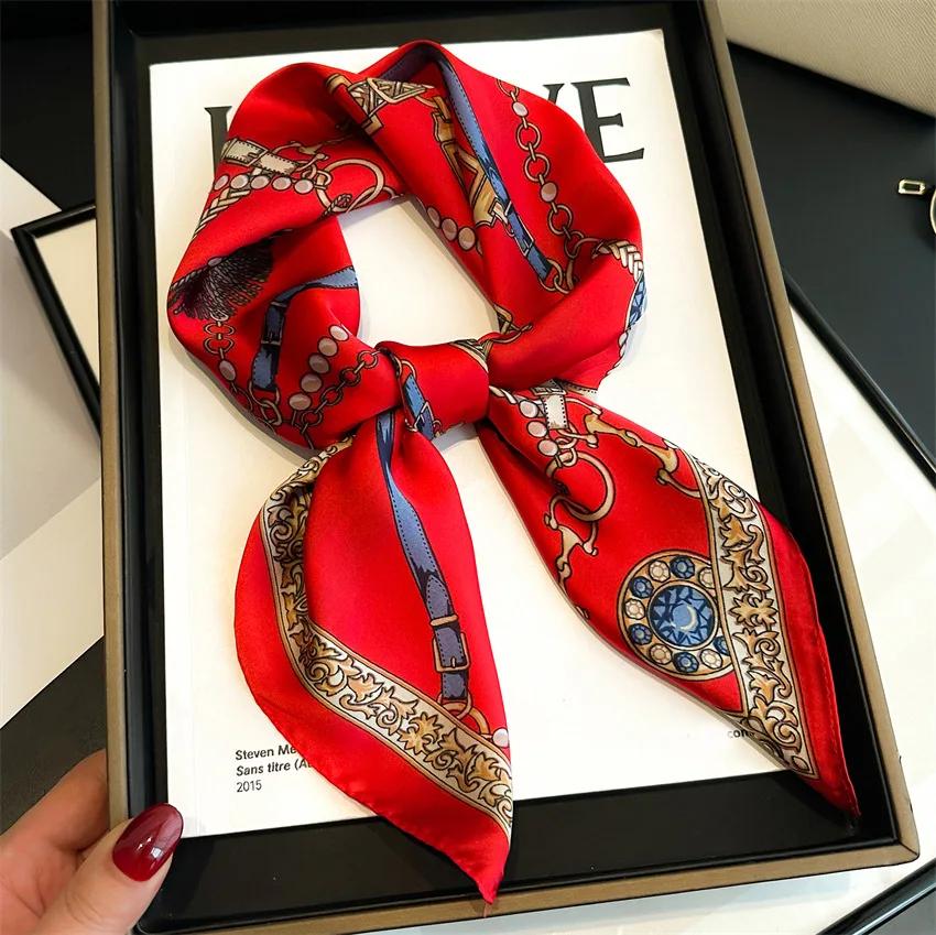 Petite écharpe carrée imprimée chaîne de luxe, fausse soie, foulard de cou fin, mode protection sola