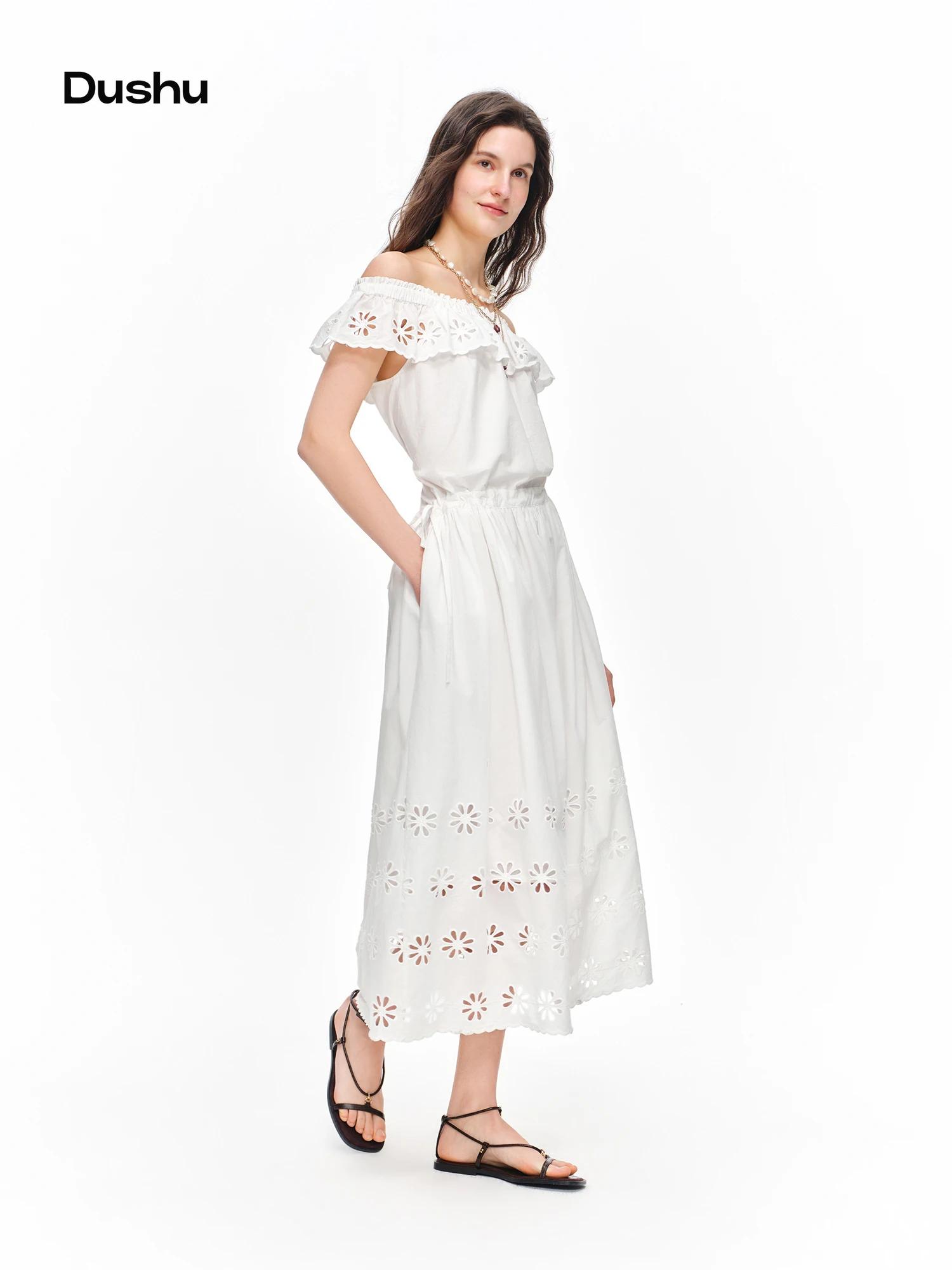 Robe DUSHU florale à épaules dénudées avec broderie et lacets, blanche, coupe trapèze amincissante, 