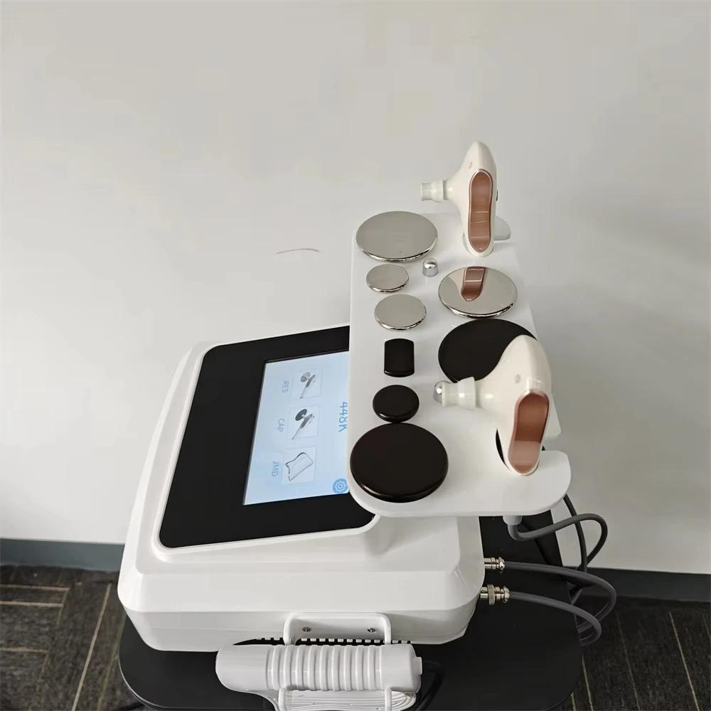 Machine professionnelle portative de thérapie Tecar pour le soulagement de la douleur thérapie physi