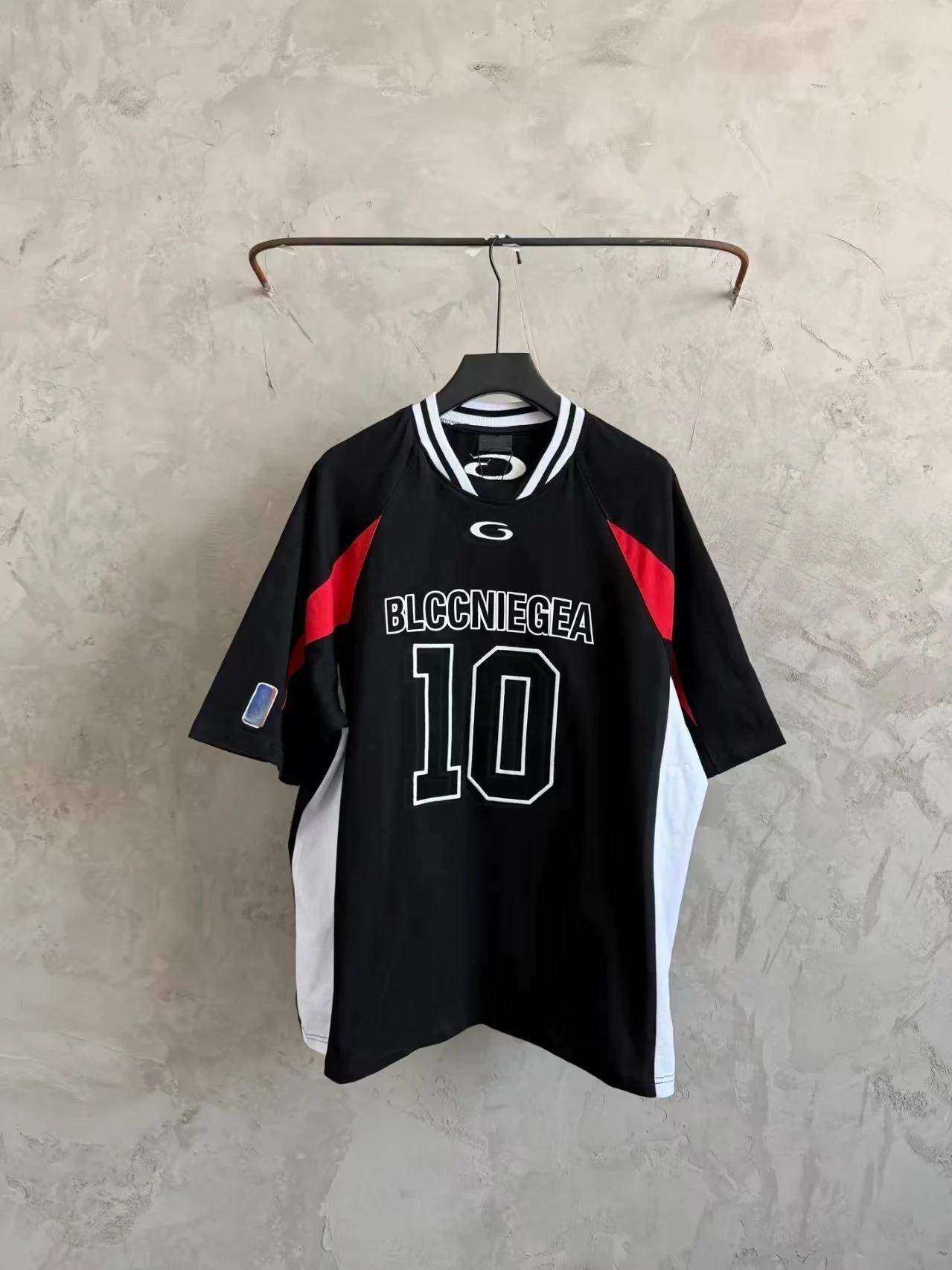 【13 styles】BLCCNIEGEA T-shirt à manches courtes en coton avec lettres, style Paris B, de haute quali