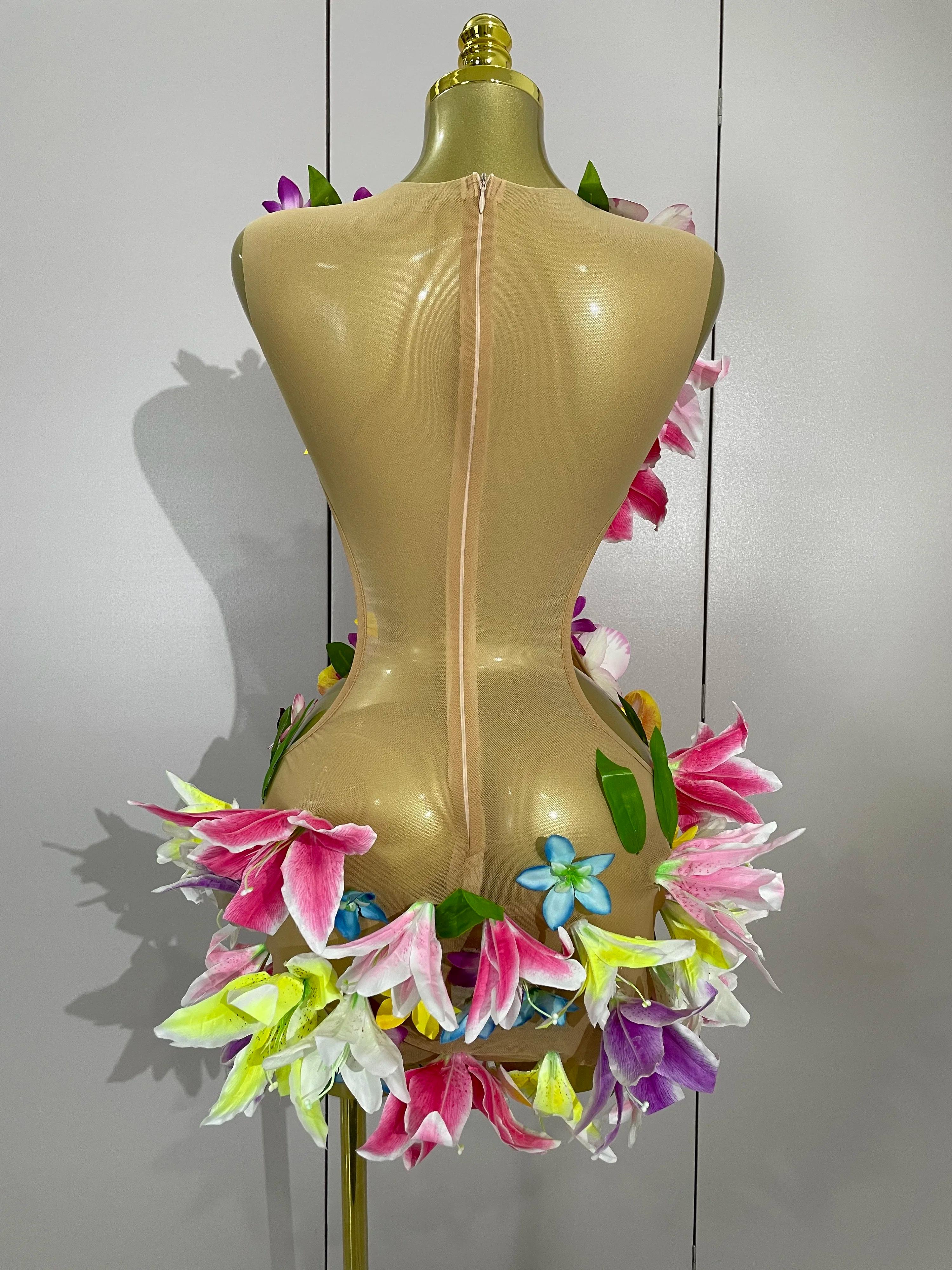 Femmes soirée robes de fête d'anniversaire fleurs colorées sans manches Sexy maille voir à travers M
