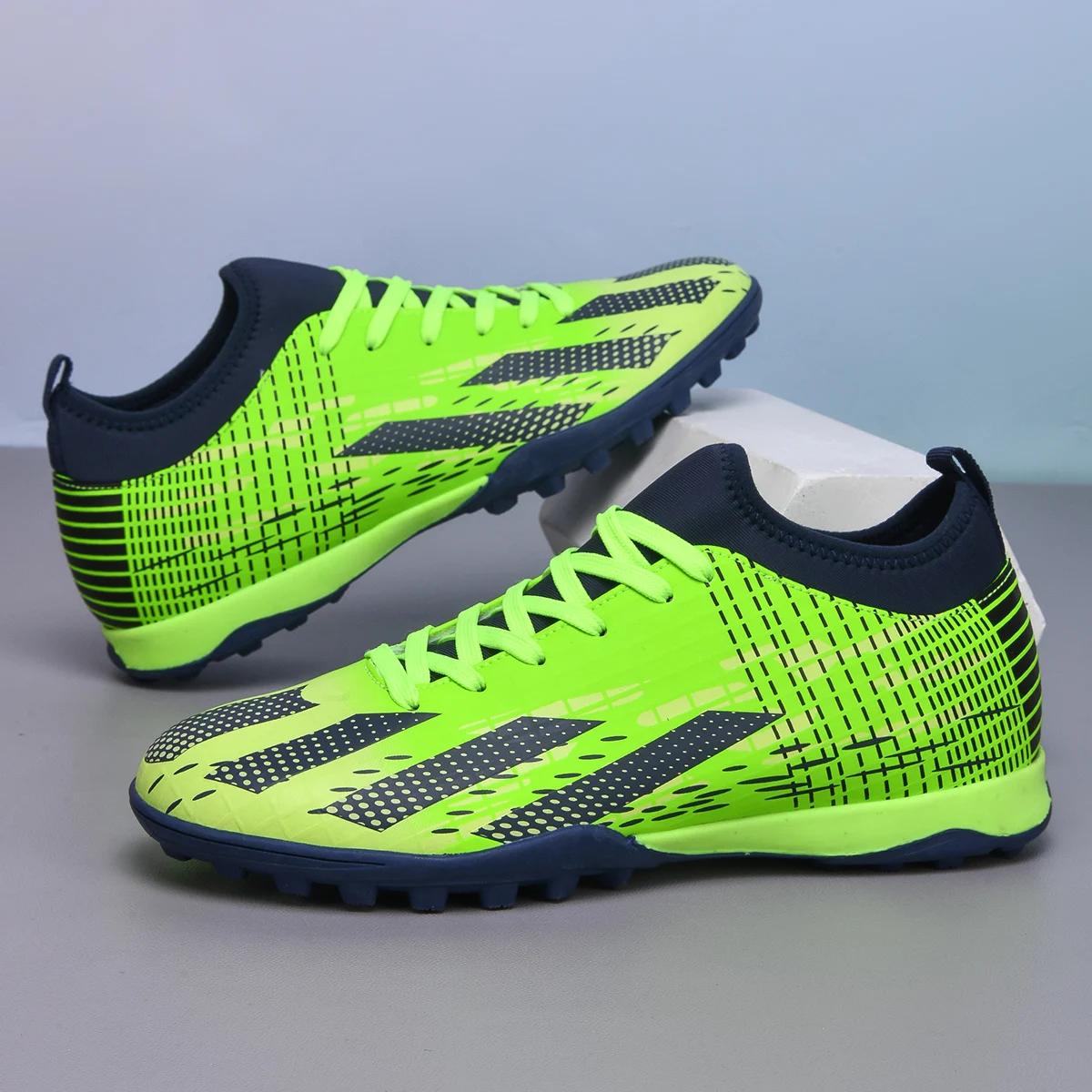 Nouveaux hommes chaussures de Football Futsal bottes de Football en salle Sport Match formation enfa