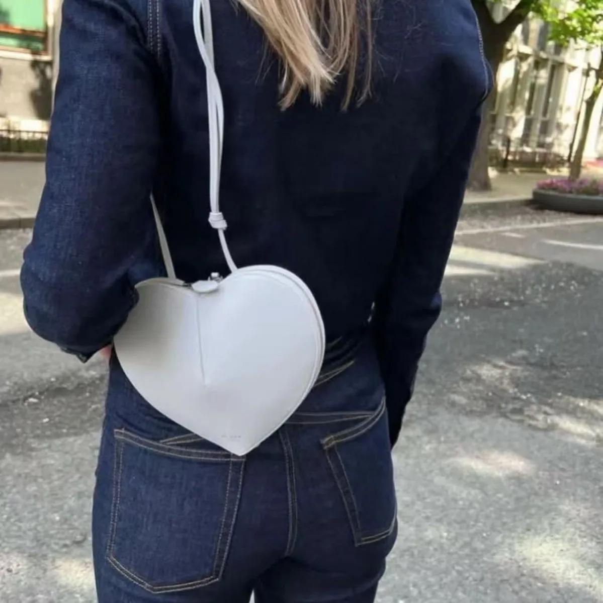 Sac à main haut de gamme 2026, sac en forme de cœur pêche tendance, design de niche, sac élégant, sa