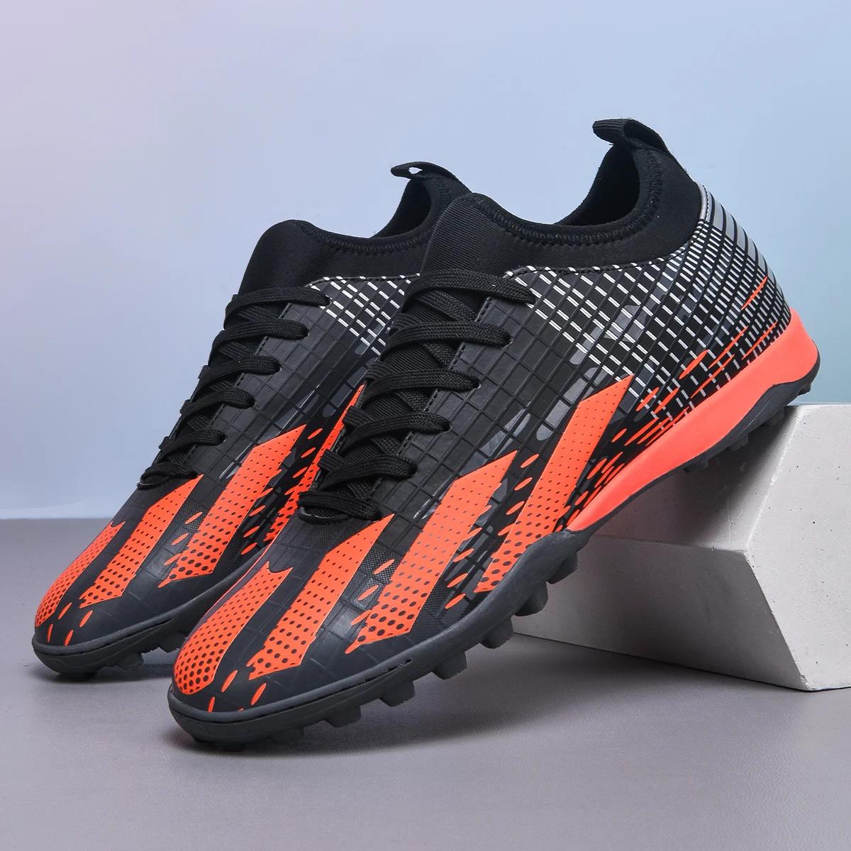 Nouveaux hommes chaussures de Football Futsal bottes de Football en salle Sport Match formation enfa