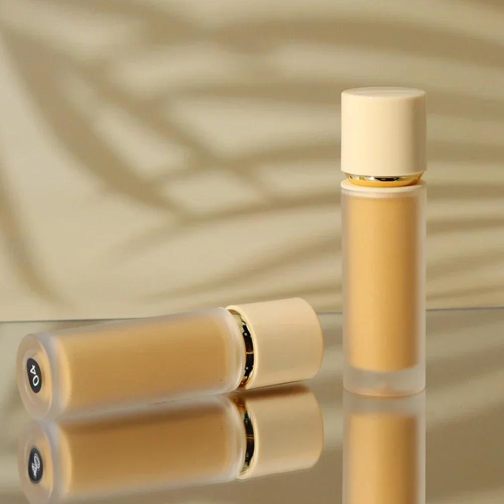 Correcteur liquide monochrome avec logo personnalisé, apprêt à tube rond, fond de teint éclaircissan