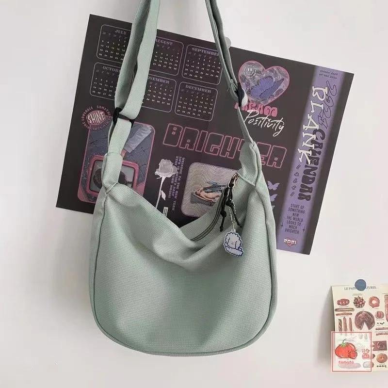 Nouveau femmes sac à bandoulière mode polyvalent Simple sac à bandoulière femme gaufre boulette sac 