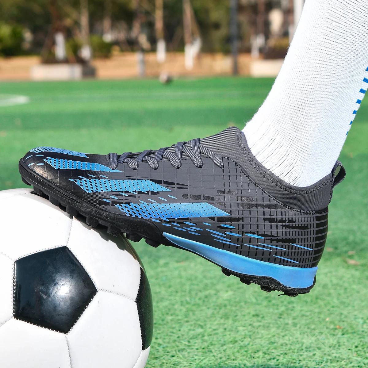 Nouveaux hommes chaussures de Football Futsal bottes de Football en salle Sport Match formation enfa
