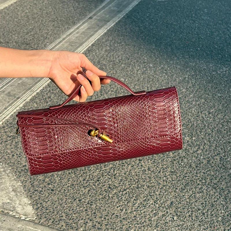 Sac à main de grande capacité pour femmes, sac carré à motif Crocodile, sacoche à bandoulière, fourr