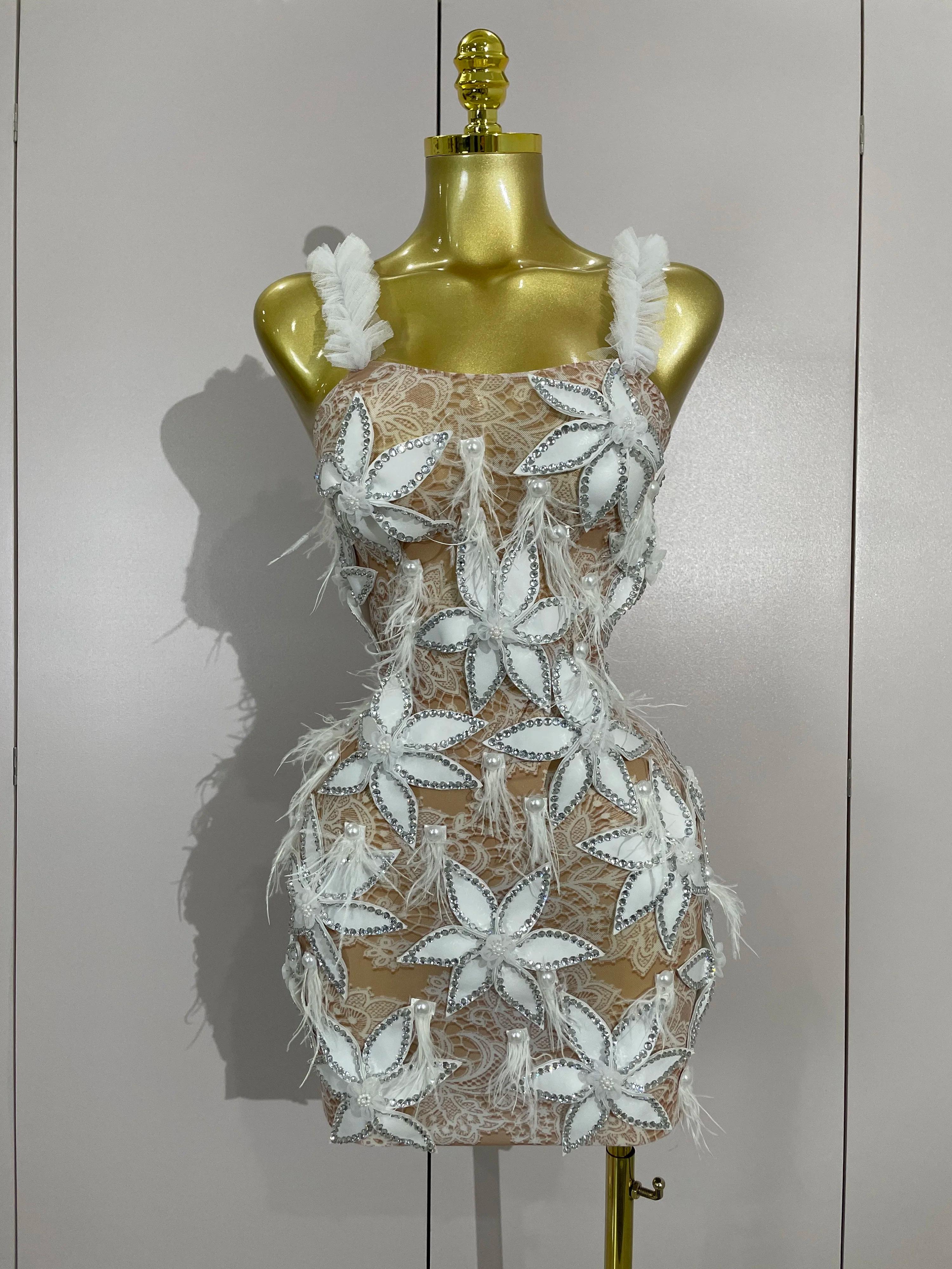 Sexy brillant diamant fleurs plumes blanc Transparent Slip robe courte soirée bal célébrer anniversa