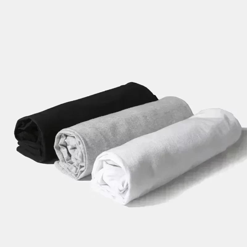 T-shirt personnalisé de style streetwear avec imprimé voiture, en pur coton, idéal pour les tenues décontractées d'été, offrant une coupe décontractée.