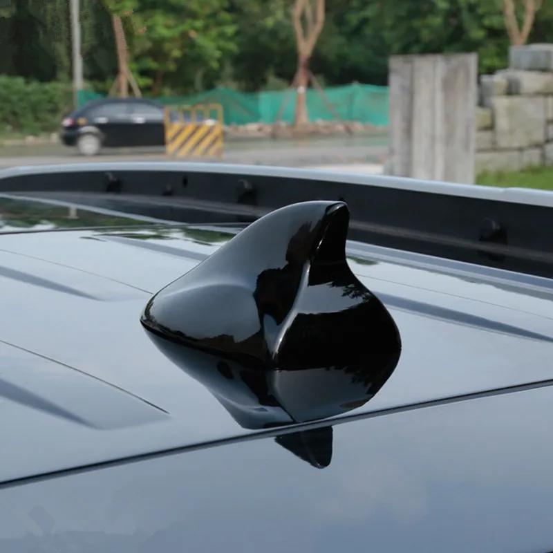 Antenne d'aileron de requin de voiture antenne de Signal FM antenne Radio de toit automatique univer