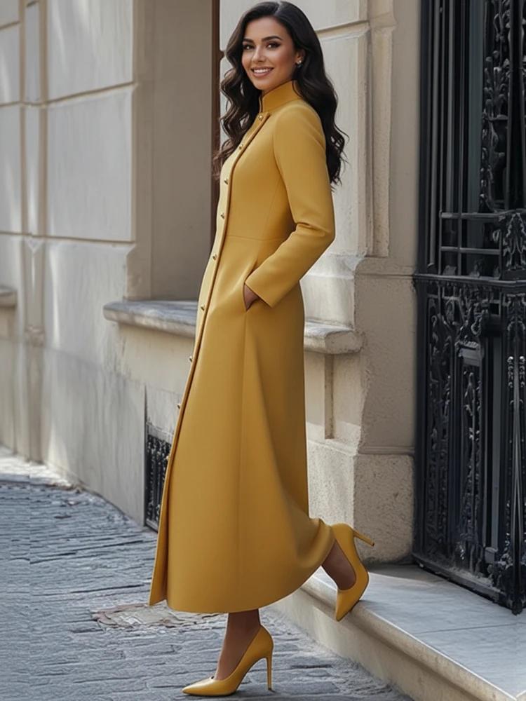 Robe longue boutonnée diagonale à col mandarin jaune pour femme Freeacy, idéale pour les invitées de