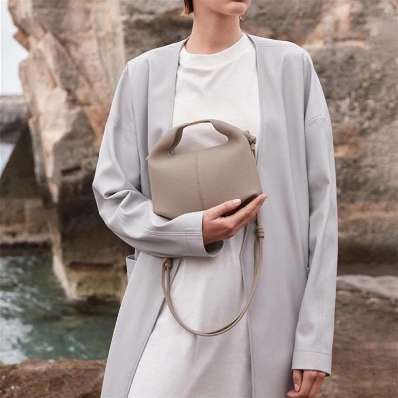 Sac à bandoulière en cuir véritable pour femme, nouveau design tendance, petit format