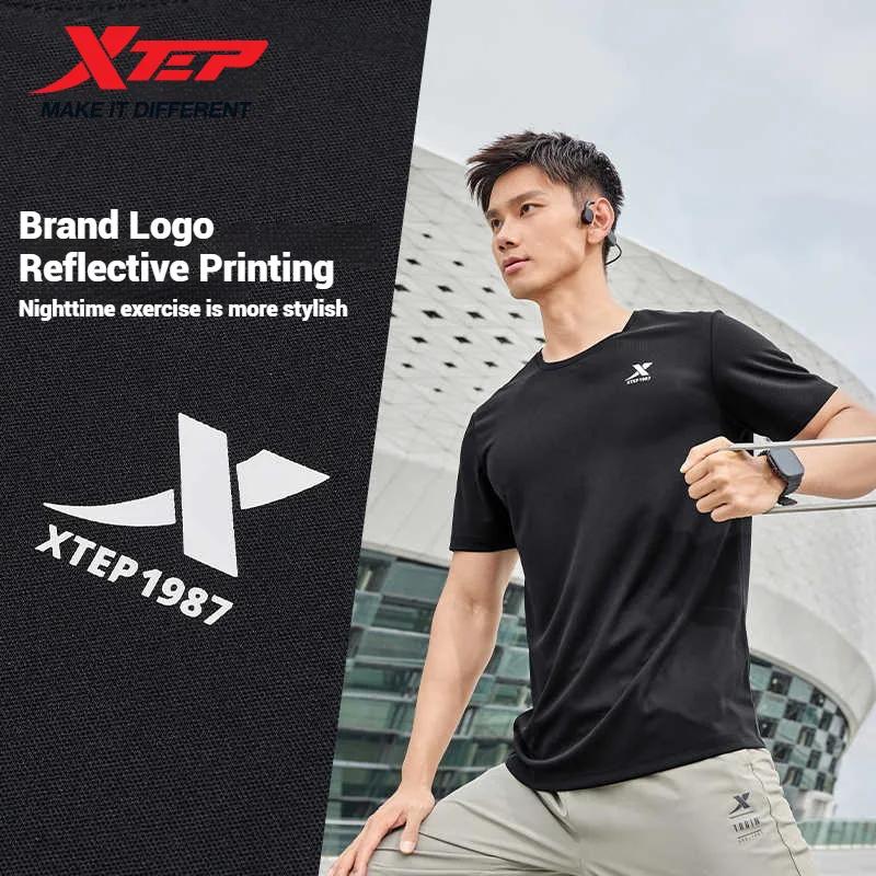 Xtep T-Shirt à manches courtes et col rond pour hommes, séchage rapide, entraînement sportif, respir