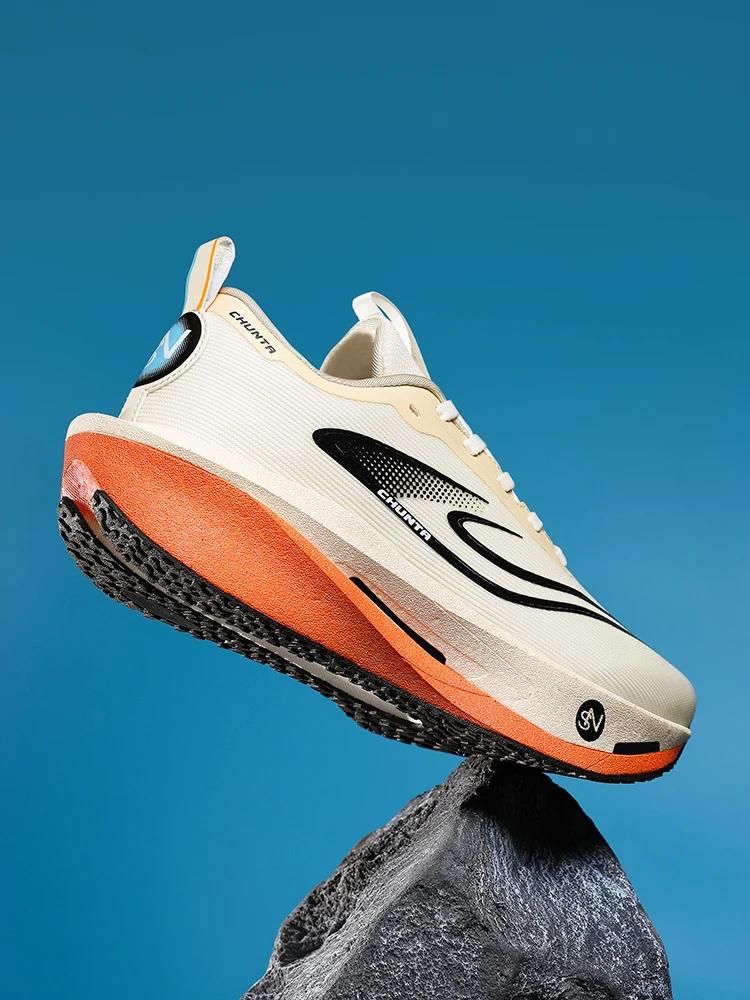 Chaussures de course sportives en plaque de carbone Marathon Hommes Respirantes Légères Femmes Confo