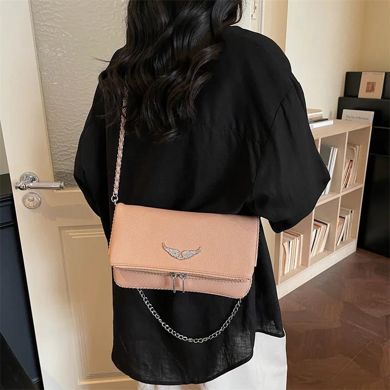 Nouveau sac à bandoulière scintillant tendance, sac à main en cristal avec chaîne diamantée, pochett