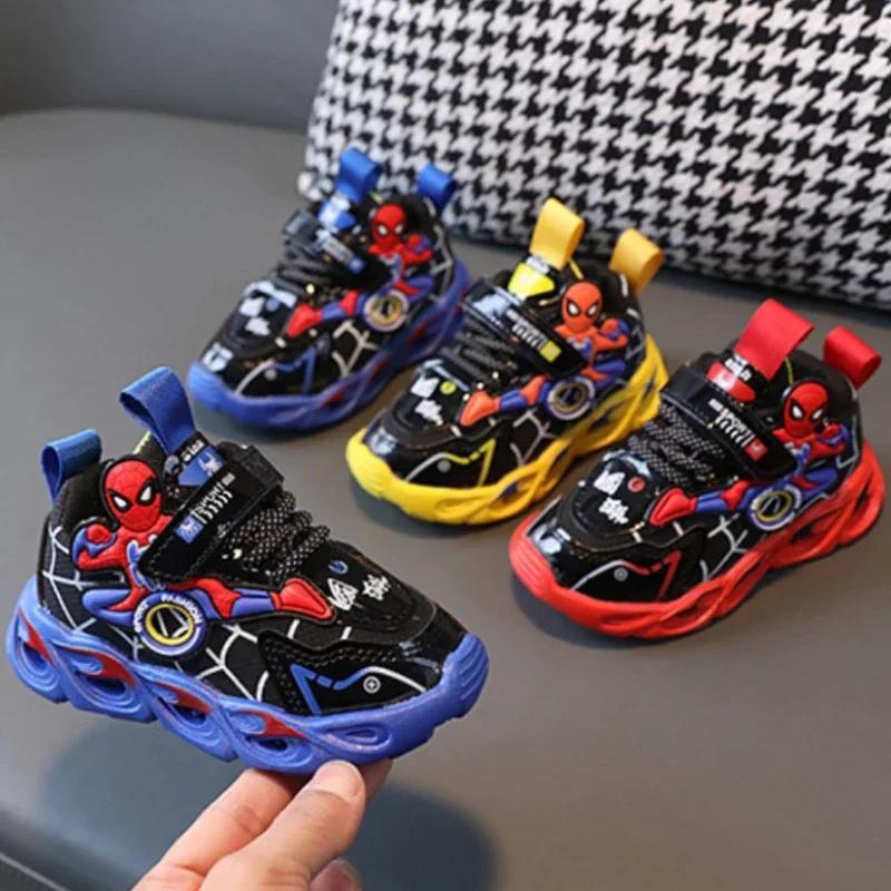 Baskets de dessin animé Disney pour enfants, SpidSuffolk, lumière LED, chaussures de sport pour garç