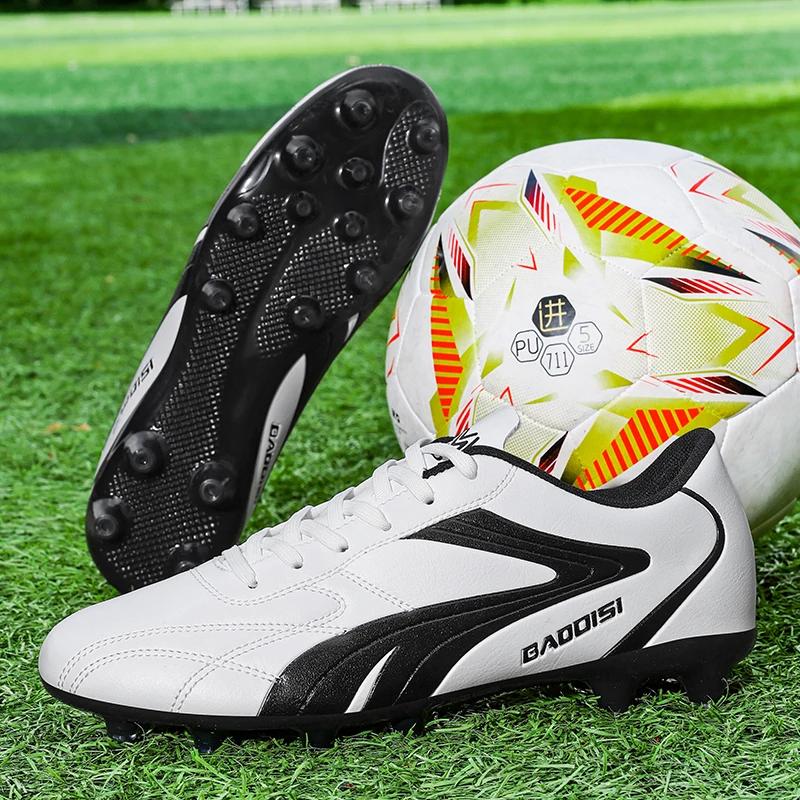 Chaussures de Football respirantes pour hommes, baskets de Futsal ultralégères d'entraînement profes