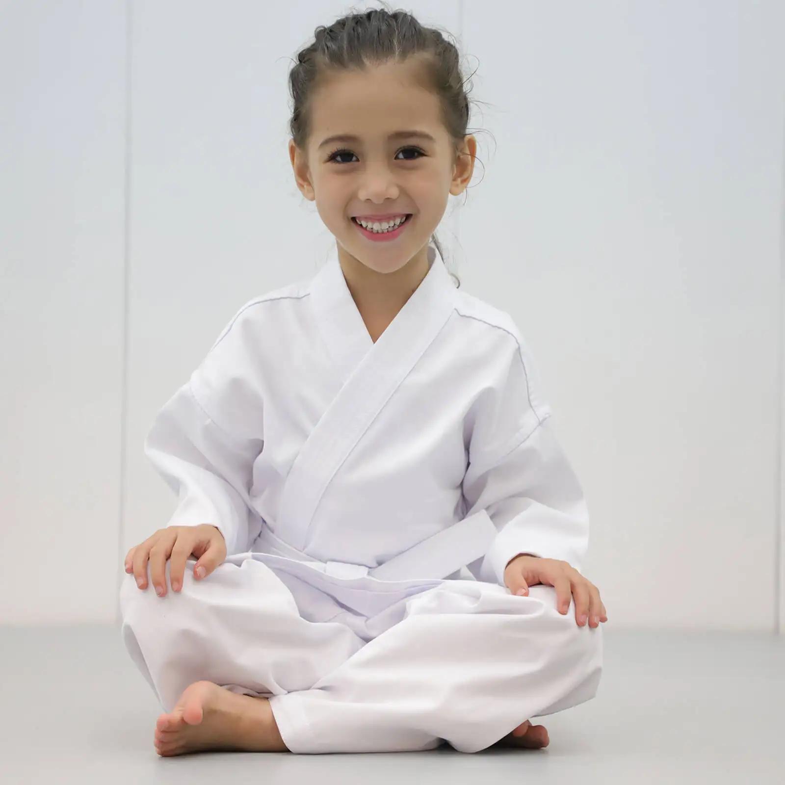 Uniforme de karaté de haute qualité, combinaison d'entraînement pour étudiants, Performance de karat