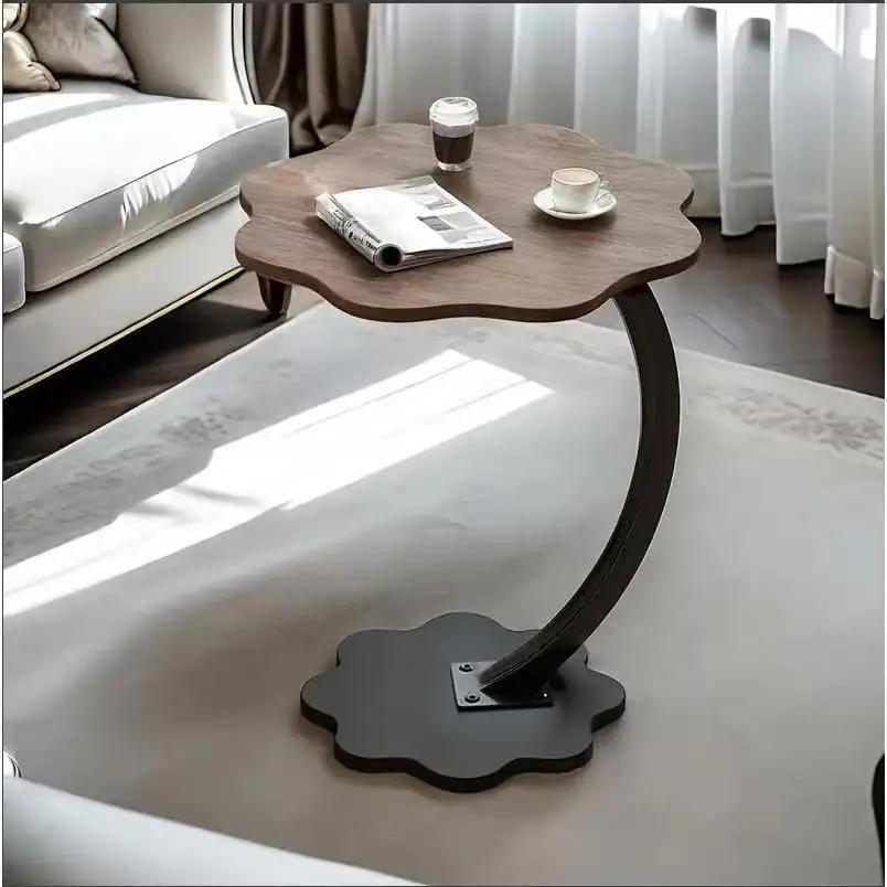 Table de chevet au design épuré, Table nuage pour balcon, Petite table à manger simple, Petit meuble