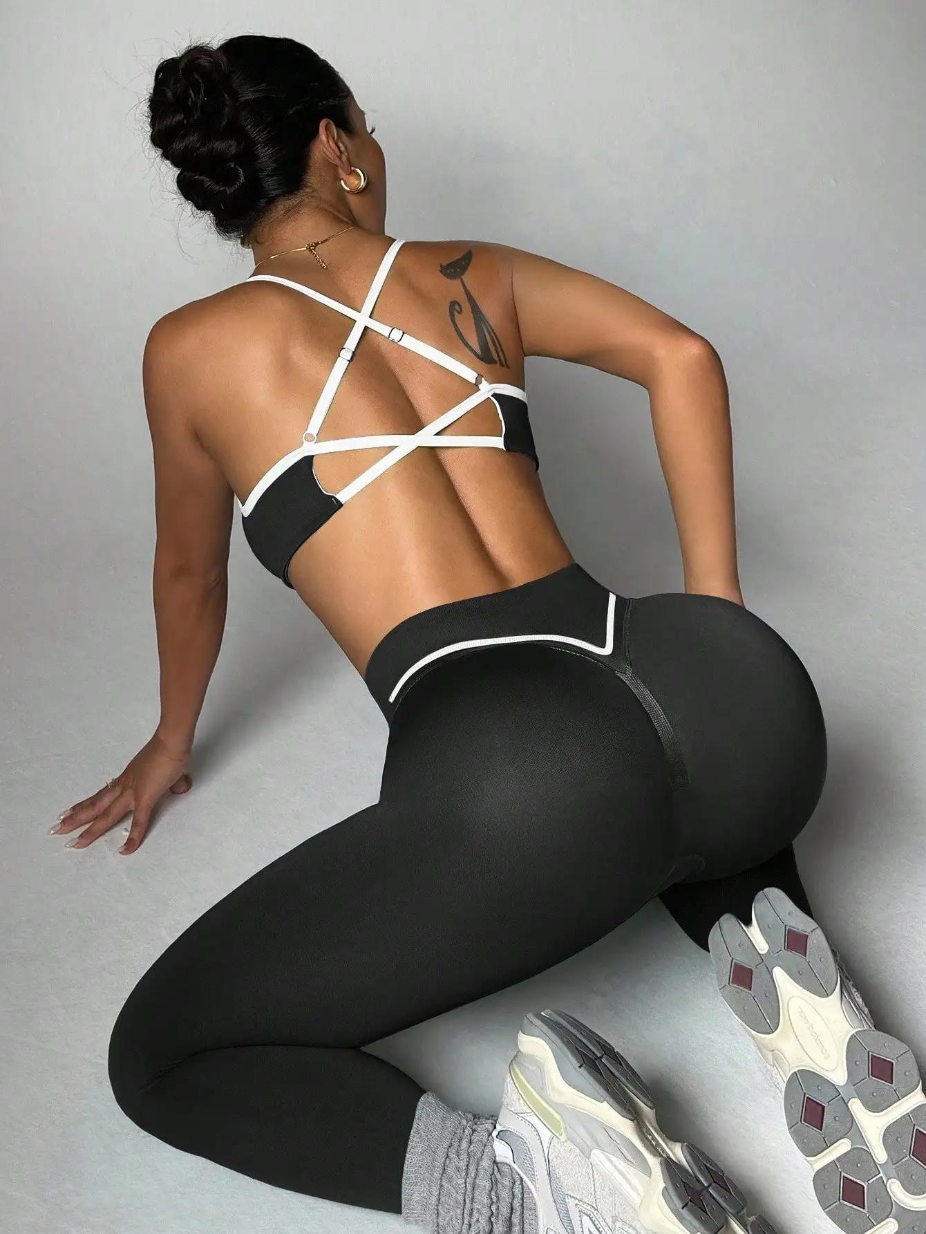Nouveauté transfrontalière européenne et américaine Sexy dos nu soutien-gorge de sport string taille