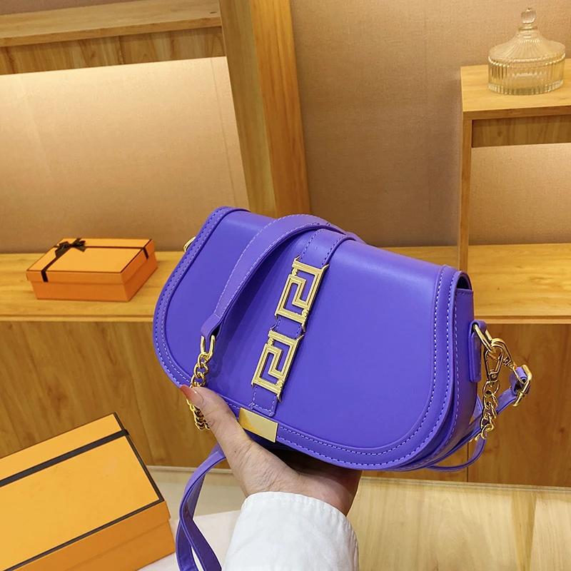 Sac à langer en cuir souple et tendance avec bandoulière réglable, réduit la fatigue lors du transpo