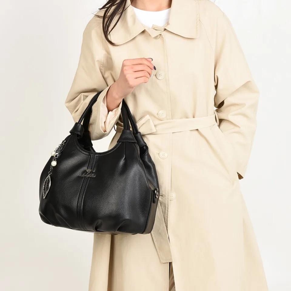 Sac à main hobo en cuir de litchi souple, sac à bandoulière 3 couches avec pendentif feuille de perl