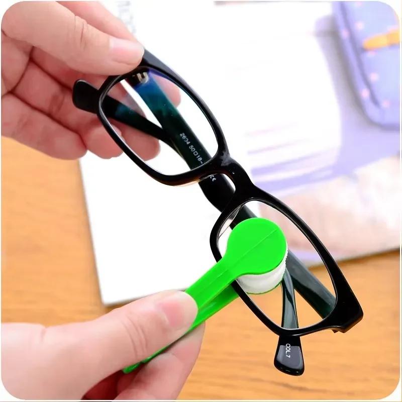Brosse de nettoyage portable multifonctionnelle pour lunettes, mini-essuie-lunettes en microfibre po