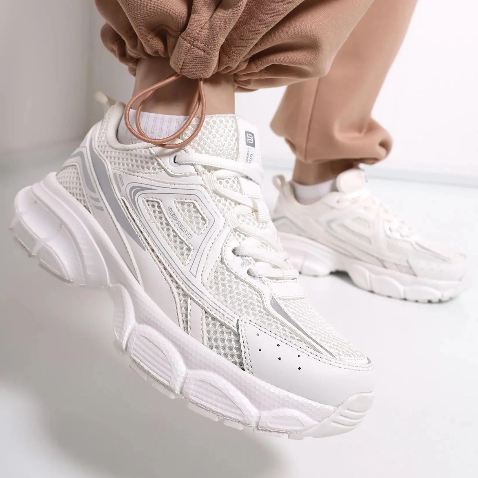Chaussures de course rétro femme Baasploa - Baskets en maille légères et respirantes pour jogging et extérieur - Modèle décontracté