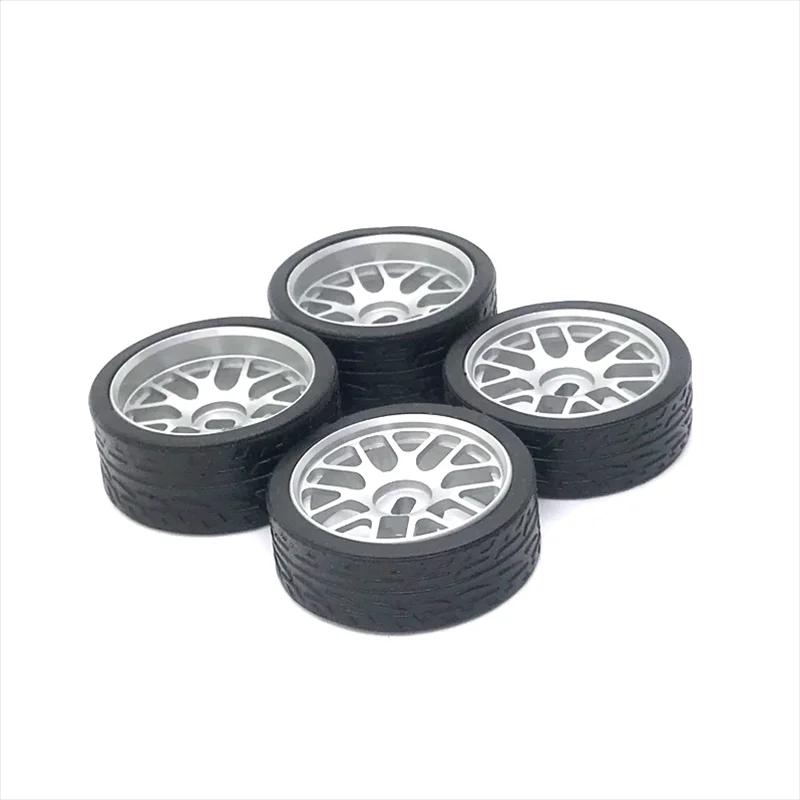 Pneu de course de 26,5 mm de mise à niveau en métal WLtoys 1/28 284121 K969 K979 K989 K999 P929 P9