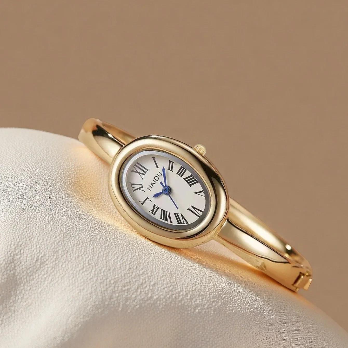Montre pour femme décontractée, polyvalente, simple et à la mode avec affichage à l'échelle romaine