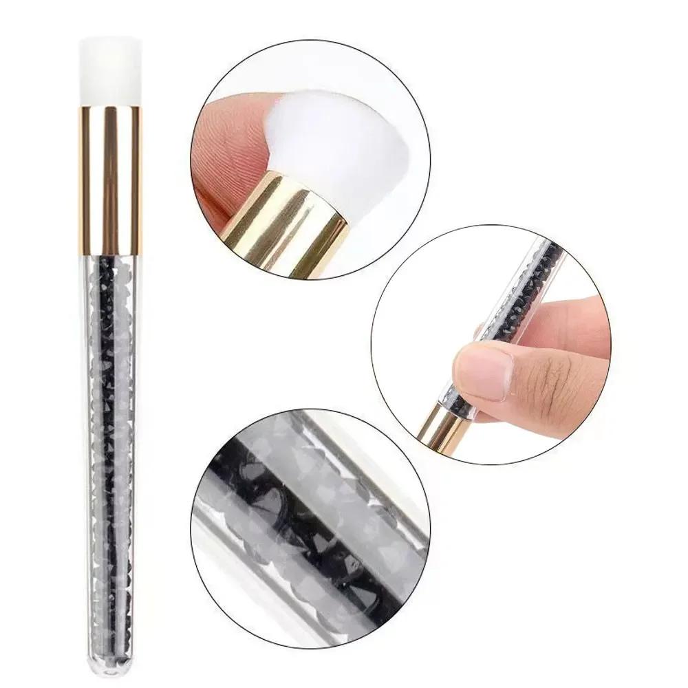 Les outils de nettoyage de shampoing pour cils comprennent une bouteille vide de 60ML, distributeur