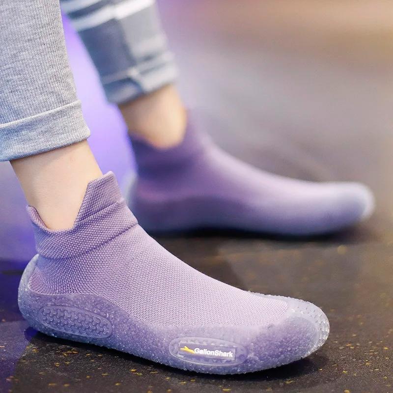 Chaussures et chaussettes de sport d'intérieur silencieuses GallonShark, ultra légères, absorbant le